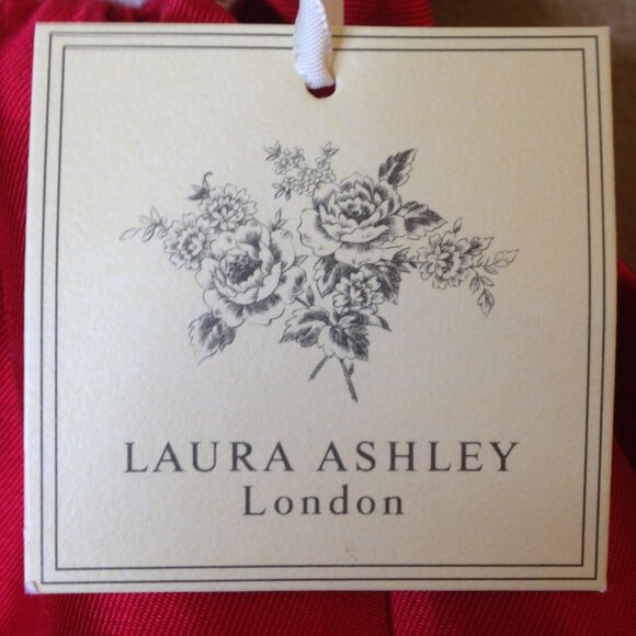 Laura Ashley London Dress with Bloomers Red 18 months NWT - Picture 3 of 9